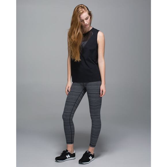 LULULEMON High Times Pant Luxtreme Size 2 Cyber Stripe Deep Coal Black - Picture 2 of 10